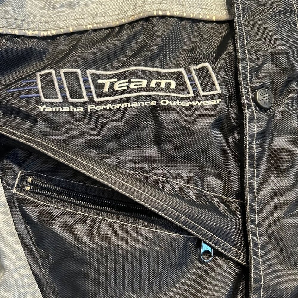 VTG Yamaha Racing Team FXR Jacket Silver Black Made in Korea Size LT Motorsport - Picture 2 of 16